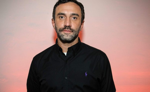 Riccardo Tisci abandona la dirección de Givenchy