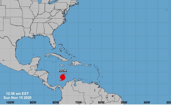 Iota ya es huracán y sigue acercándose a Honduras y Nicaragua