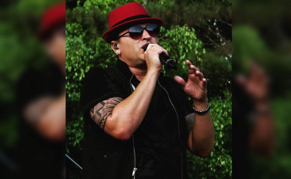 Elvis Crespo amplía su catálogo musical con el trap y la zumba