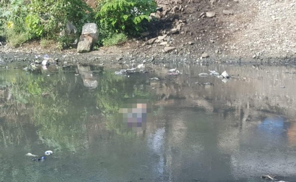 Hallan cadáver de un hombre flotando en río Blanco de San Pedro Sula