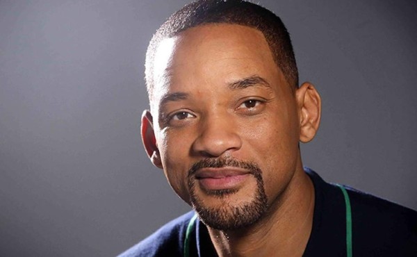 Will Smith conquista cantando en español