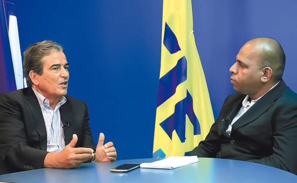 'A Elis hay que montarlo al carro de la mayor”: Jorge Luis Pinto