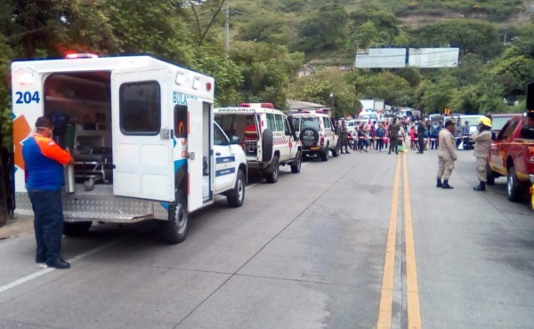 Capital de Honduras incomunicada con sur del país por explosión de camión   