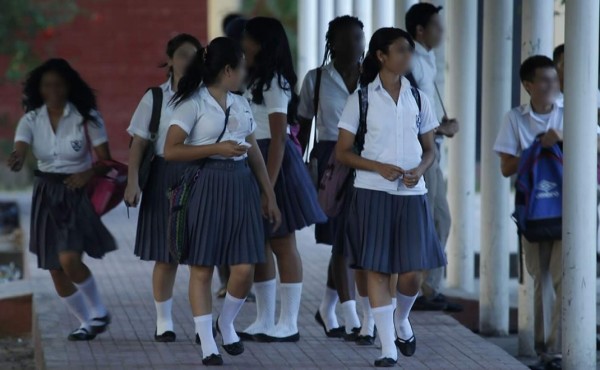Inicia escuela vacacional para alumnos reprobados