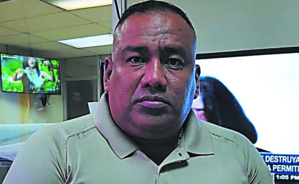 'Me voy a presentar ante la justicia de EUA”: policía cancelado