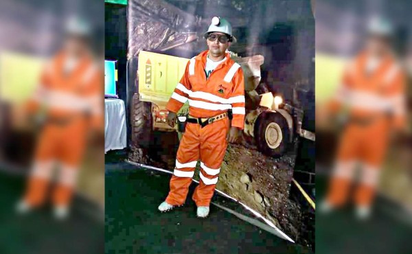 'Solo vi el casco de mi amigo al hundirse con la broza”