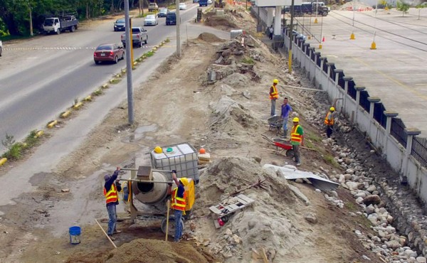 Mañana instalarán tubería en bulevar UTH-Altia