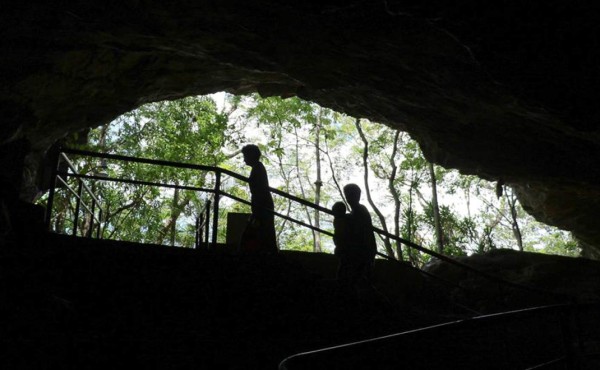 Cuevas de Taulabé, monumento que en 1972 albergó a un aeropirata hondureño