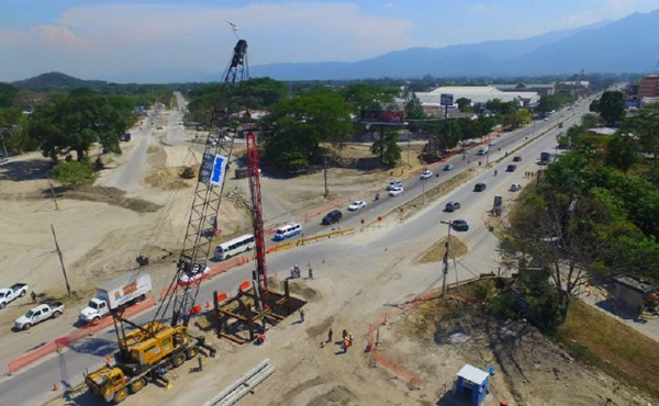 Inician excavaciones para instalar pilotes de intercambiador del norte