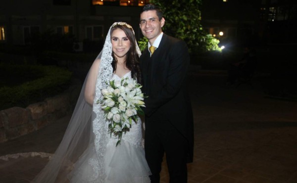 Boda de Larissa Contreras y Marlon Cerna