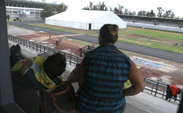 Llegan los primeros migrantes hondureños a Ciudad de México