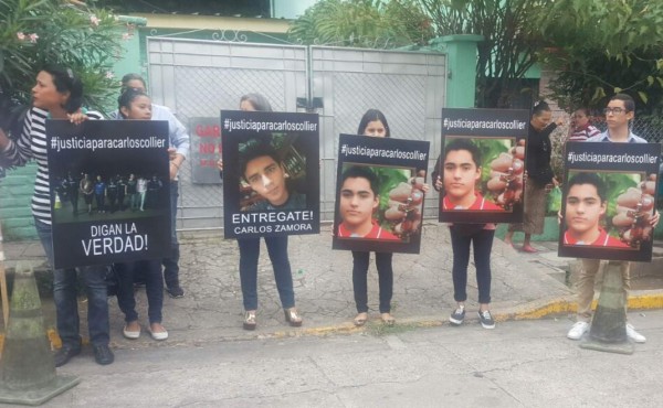 Inicia audiencia por crimen de Collier; otro juez conoce el caso