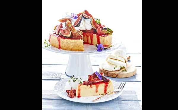 Tarta de mozzarella con higos y jengibre