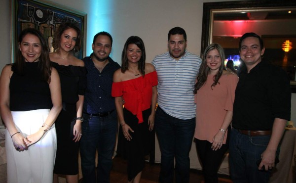 Mercadeo de EmSula celebra la Navidad