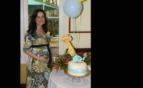 Fiesta maternal para Janeth Burbara de Sorto