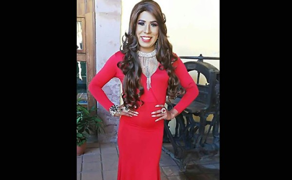 Sepultan al joven transexual 'Sherlyn”