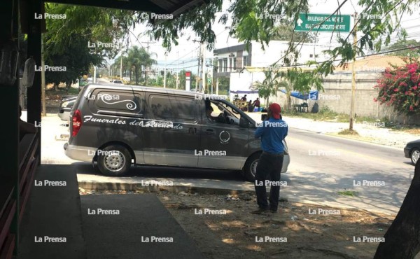 Retiran de Medicina Forense cadáver de colombiano Óscar Mahecha