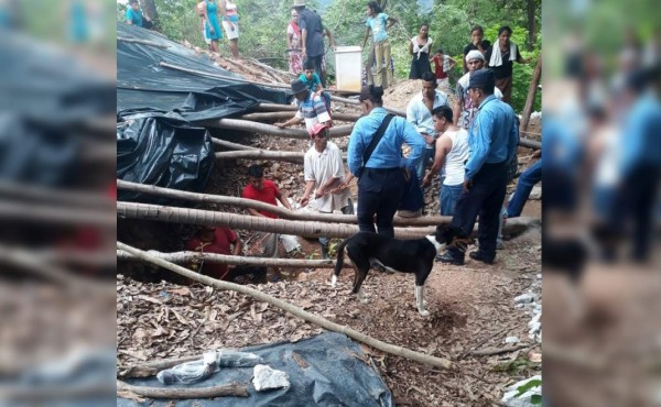 Tres hombres mueren intoxicados con monóxido en un pozo en Langue, Valle