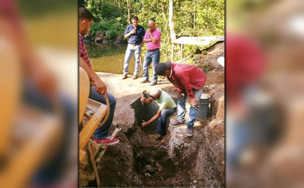 Luchan para que tengan agua 12,000 vecinos en Santa Cruz