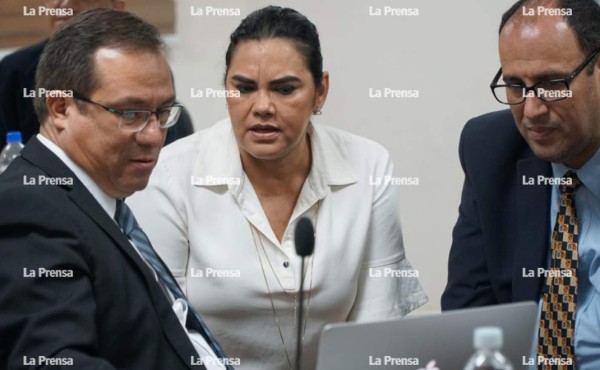 Testigo contra Rosa Elena de Lobo vuelve a ausentarse en juicio