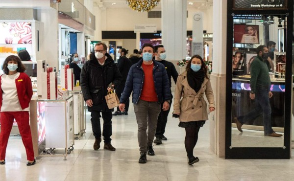 Reino Unido, primer país del mundo en aprobar la vacuna de Pfizer/BioNtech