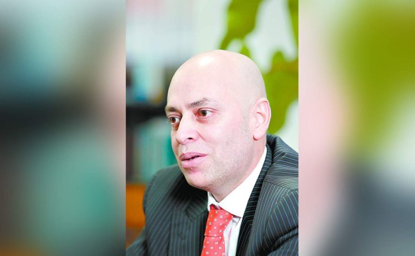 Sectores ven positivo apoyo de EEUU al fiscal Óscar Chinchilla