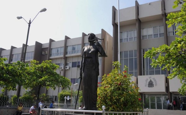 Abren un nuevo proceso judicial contra exdirectivos del IHSS  