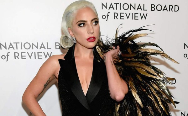 Lady Gaga rompió a llorar al conocer sus nominaciones al Óscar