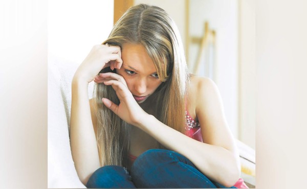 Se acostó con dos hermanos