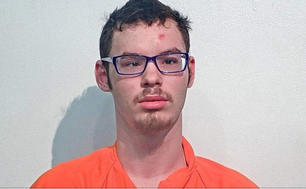 Policía detiene a joven que quería matar y comerse a niño en Florida