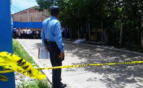 Matan a un joven de 16 años frente a un colegio de Tegucigalpa