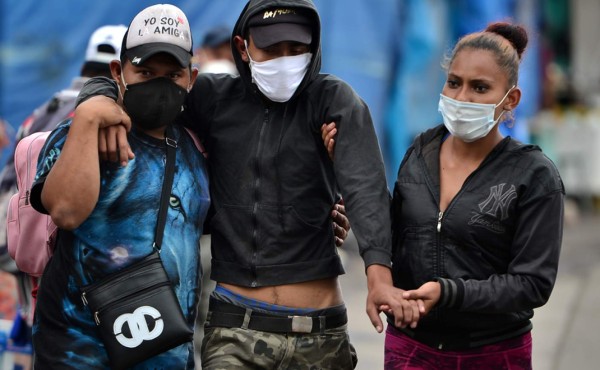 Sectores en Honduras piden explicaciones de los restantes hospitales móviles