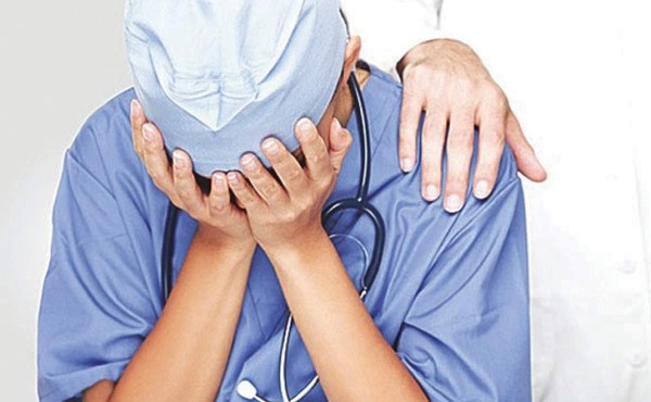 Médico extirpa por error un riñón sano a niño de tres años