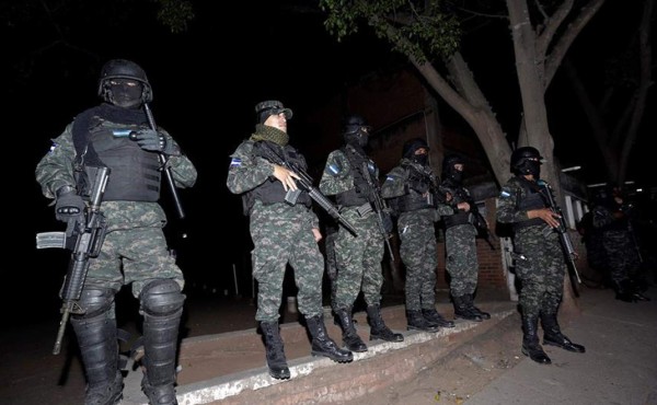 Rebelión y muerte: las trágicas imágenes de la nueva masacre en una cárcel de Honduras