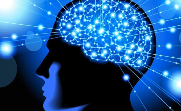 'Reconstruya su mente en tiempos de crisis”: Claudia Zablah