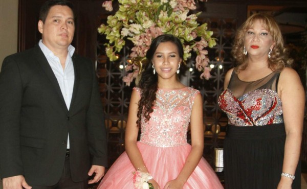 Los quinceaños de Katherine Argüello Orellana