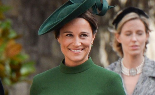 Hermana de Kate Middleton sorprende con bikinazo a pocas semanas de dar a luz