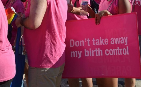 Trump anula acceso gratuito a anticonceptivos