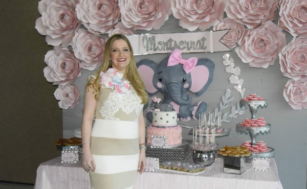 Fiesta maternal para Michelle Wolozny