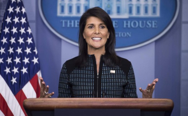 Nikki Haley, la dura embajadora en la ONU que gana fuerza en USA
