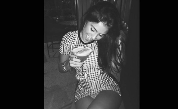 Hija de Myrka Dellanos presume su amor