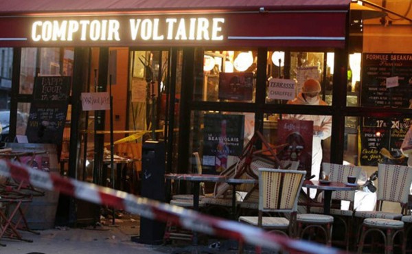 VIDEO: Un enfermero trató de reanimar a terrorista sin saberlo