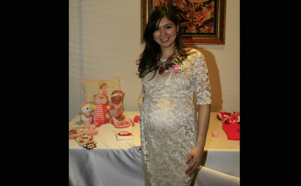 Festejo rosa por Valeria