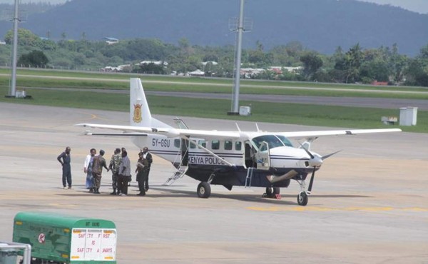 París se moviliza para asegurar a pasajeros del avión desviado en Kenia