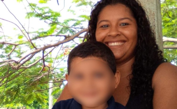 La confundieron supuestamente con su amiga y la mataron