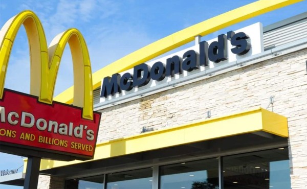 EEUU: Restaurantes de McDonald's exigirán uso de mascarillas por pandemia