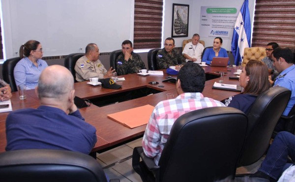 Ayer, se realizó una reunión entre las instituciones.