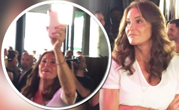 Caitlyn Jenner celbró desfile del Orgullo Gay en Nueva York