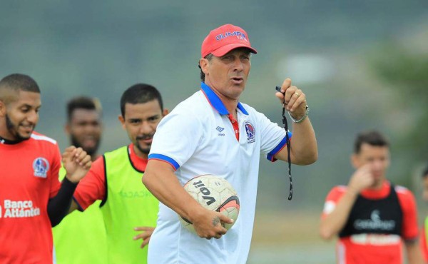 Entrenador del Olimpia no le cierra las puertas a la selección de Panamá  