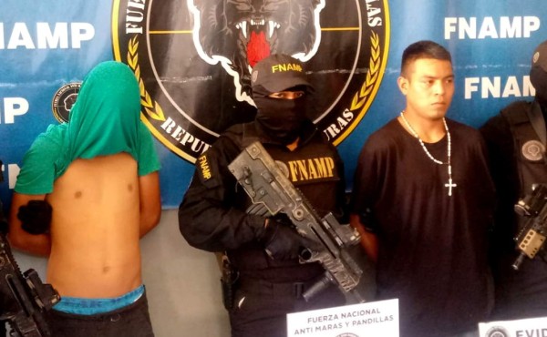 Dos supuestos extorsionadores son capturados en San Pedro Sula